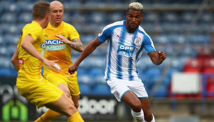Betstars-Huddersfield-vs-Manchester-United-02